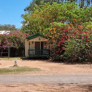  Aparthotel Blackall Caravan Park Australia